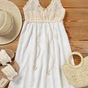 White mini knitted beach dress